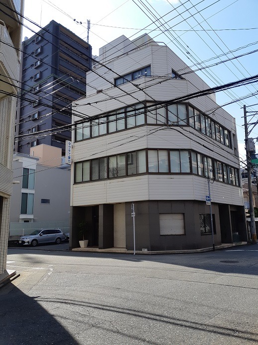 福岡本社