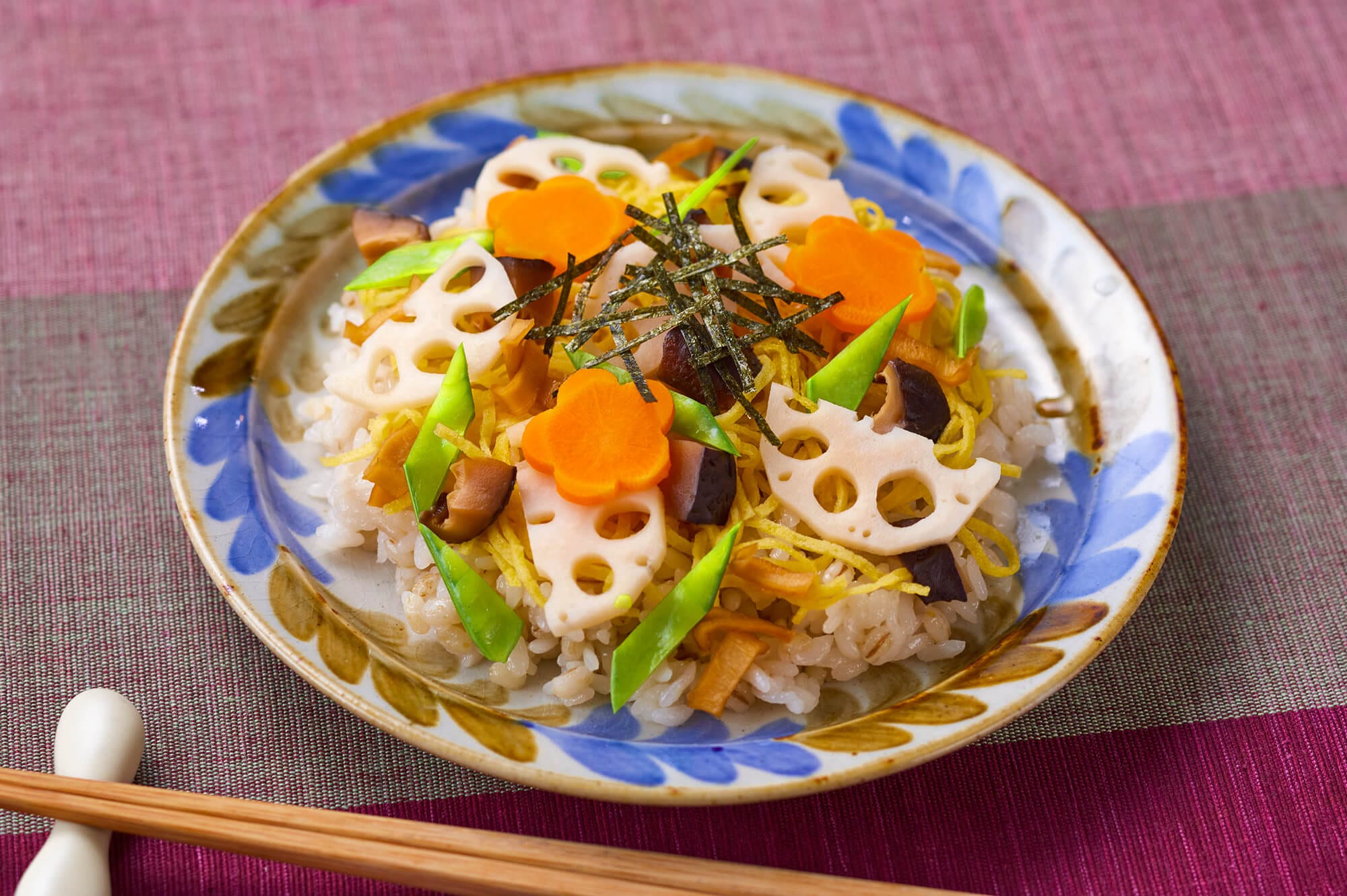 しいたけの旨味たっぷり！もち麦入りちらし寿司