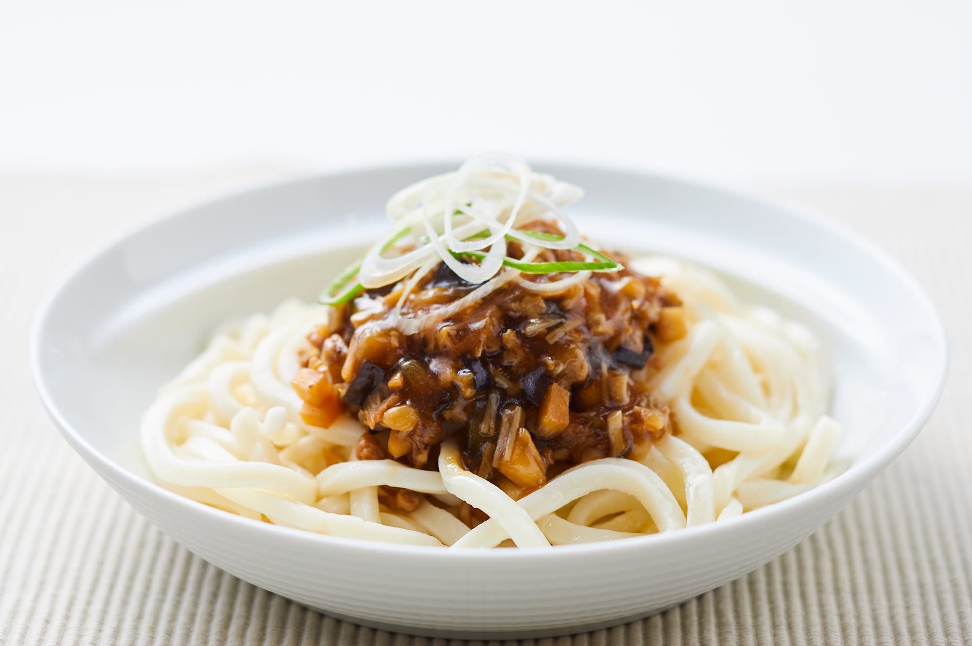 きのこたっぷりジャージャーうどん