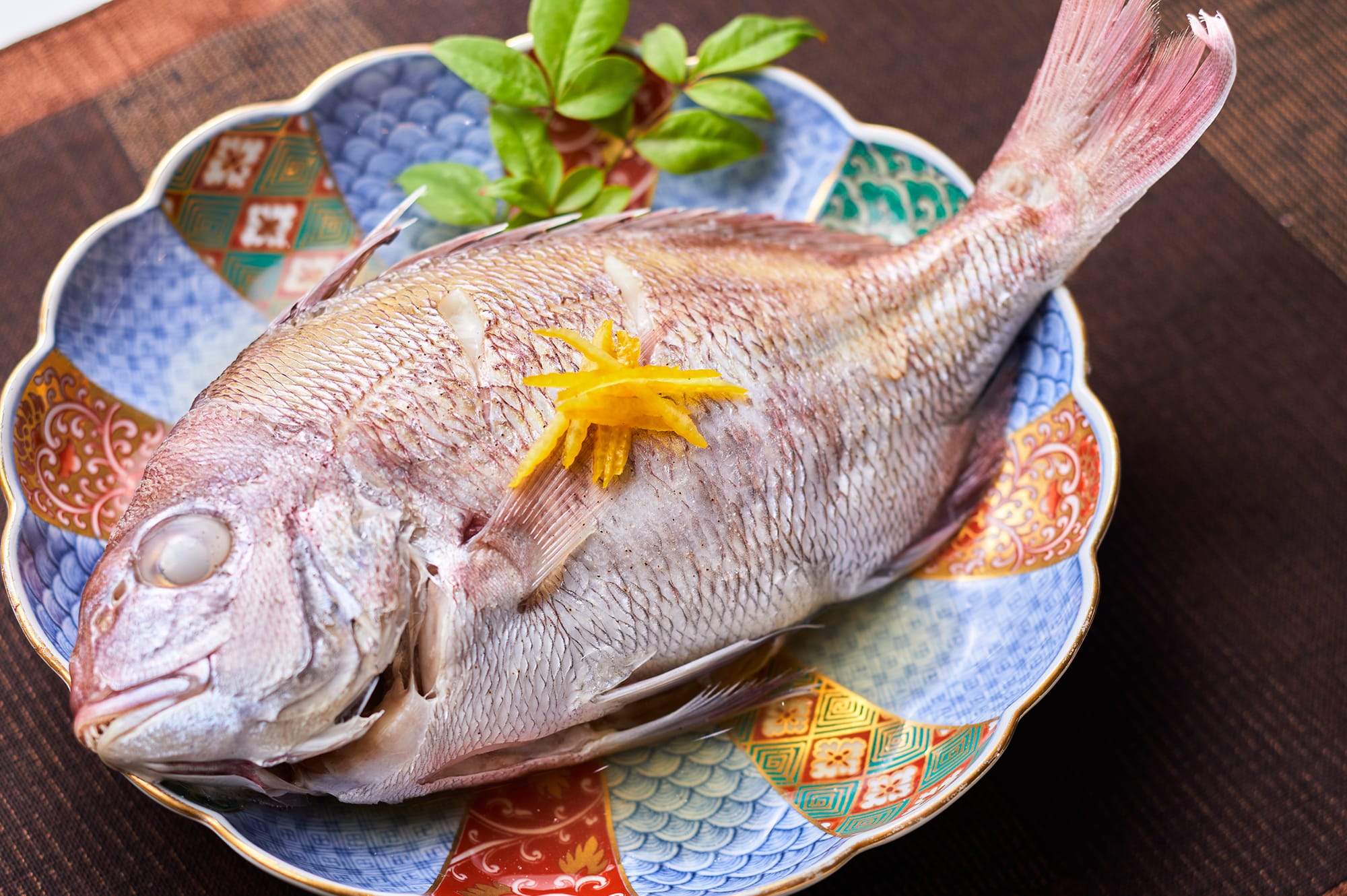 玄界灘の真鯛の酒蒸し 柚子風味