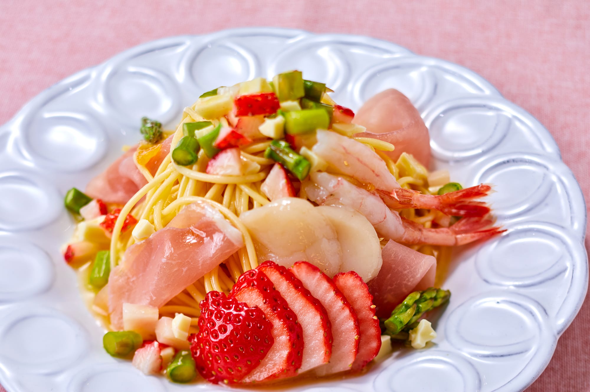 イチゴいち塩パスタ
