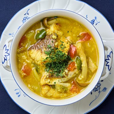 地魚と甘酒の彩りカレースープ