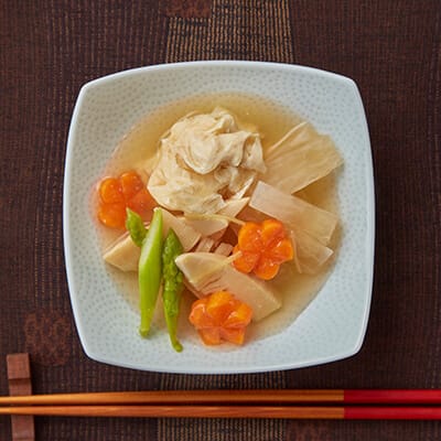 生湯葉と野菜の炒め煮